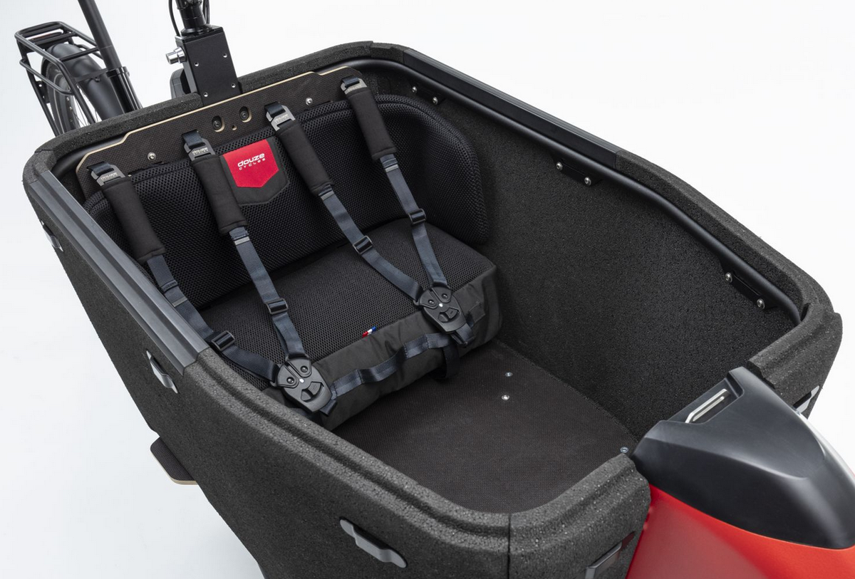 Caisse familiale du vélo cargo Douze Verso